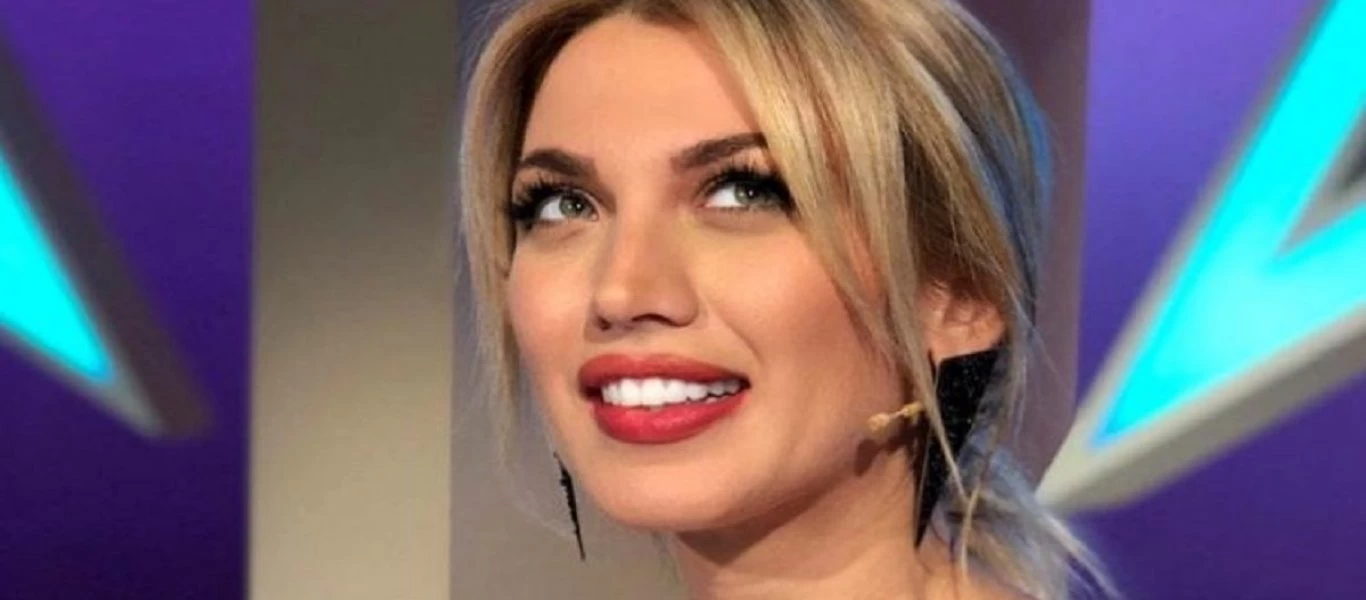 Η Κωνσταντίνα Σπυροπούλου γιόρτασε τα γενέθλιά της στο Παρίσι και το ανέβασε στο instagram (φωτο)